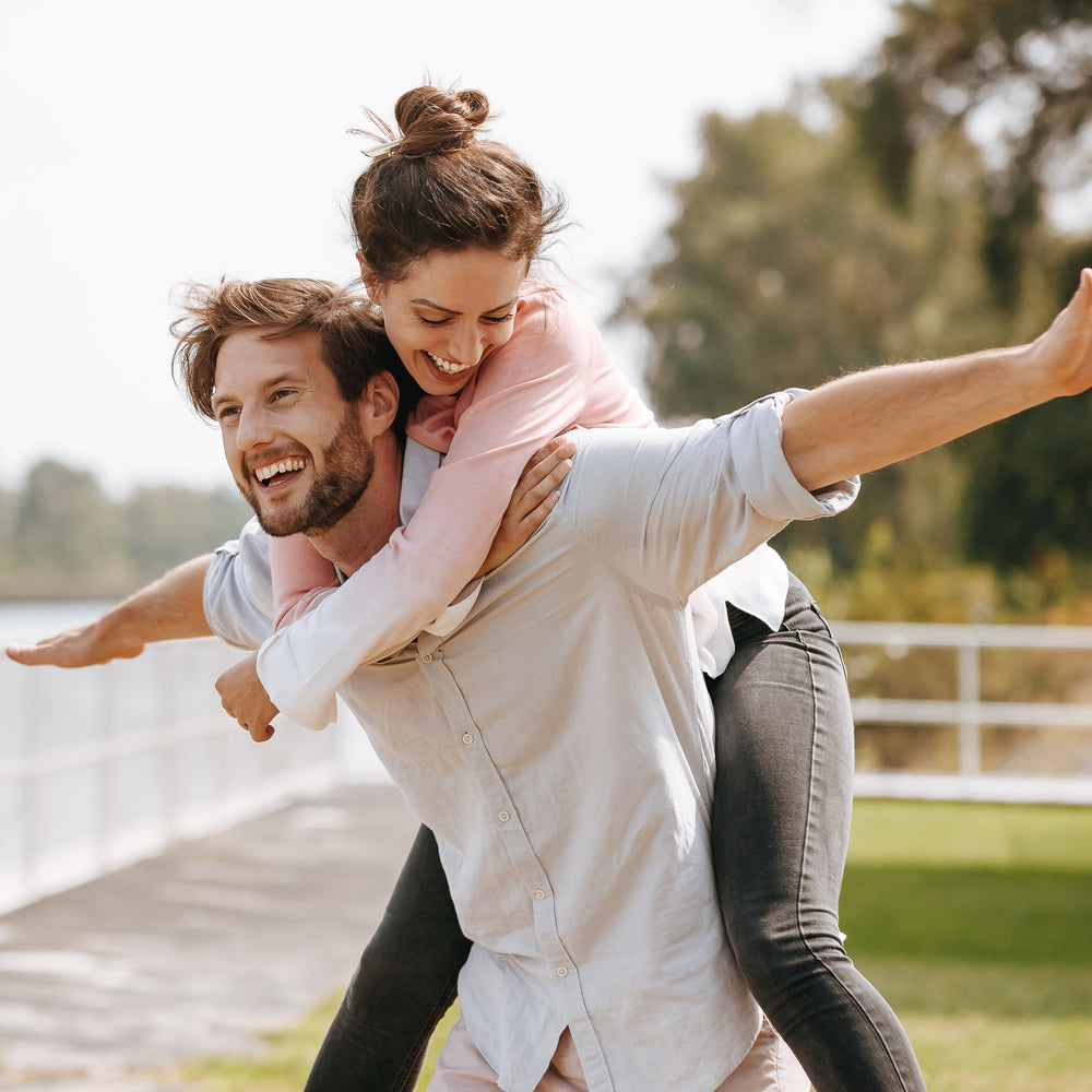 
                    Happy Couple - Balance Hormones Naturally