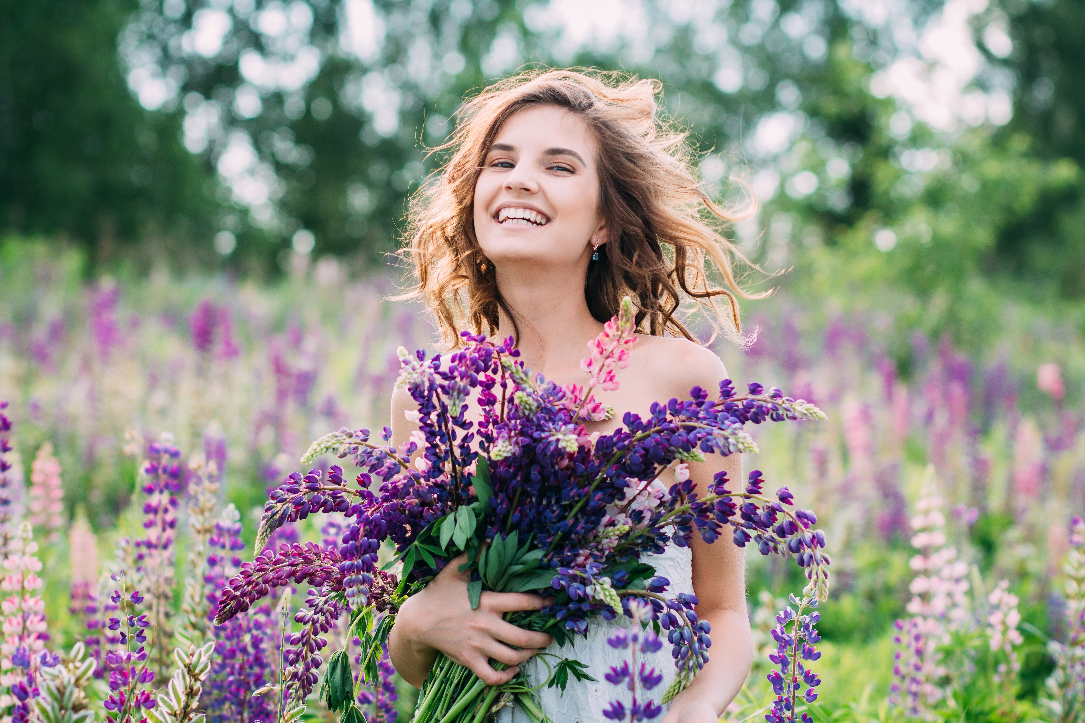 30+ Best Natural Mood Boosters in 2020 [Science-Based]